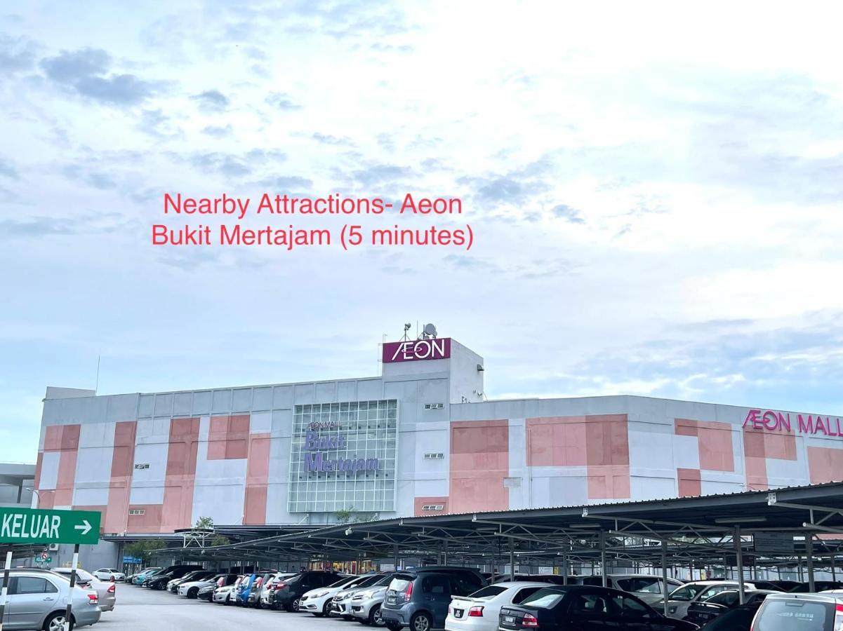 Entire Residential House Alma Bukit Mertajam Spacious 4 Bedroom Exterior photo